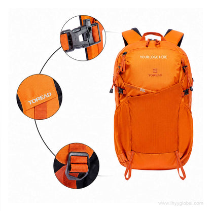 TOREAD 26L backpack buckle, strap and adjustment hardware details